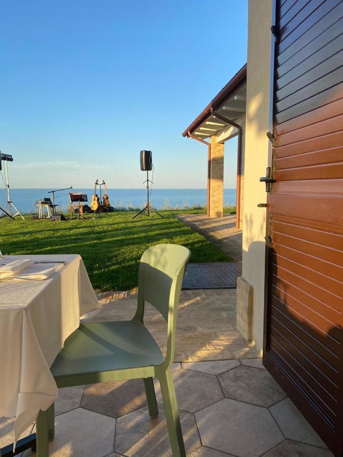 Casale Adriatico B&B 皮内托 外观 照片