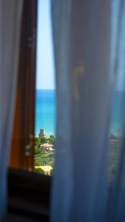 Casale Adriatico B&B 皮内托 外观 照片